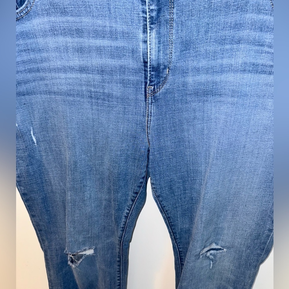 Levis Womens Size 22W Premium 724 High Rise Straight Jeans - Picture 2 of 6